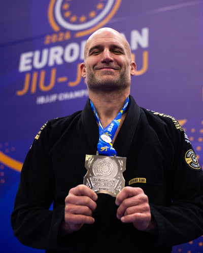 BJJ GI Champion 3.0 (Black) + FREE Belt