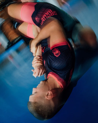 Dvojvrstvové tréningové šortky FC Armbar (tmavomodré)